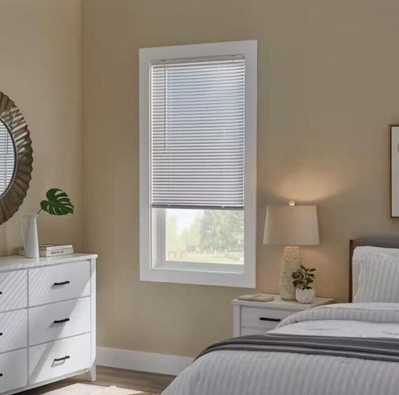 Premium Pre Sized Cordless Room Darkening 1 in Aluminum Blinds - White